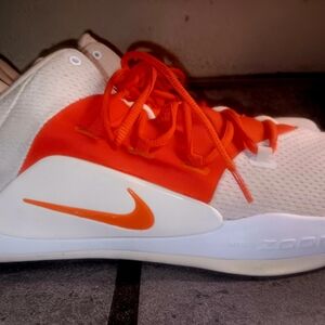 Nike Men's Athletic Shoes - White and Orange